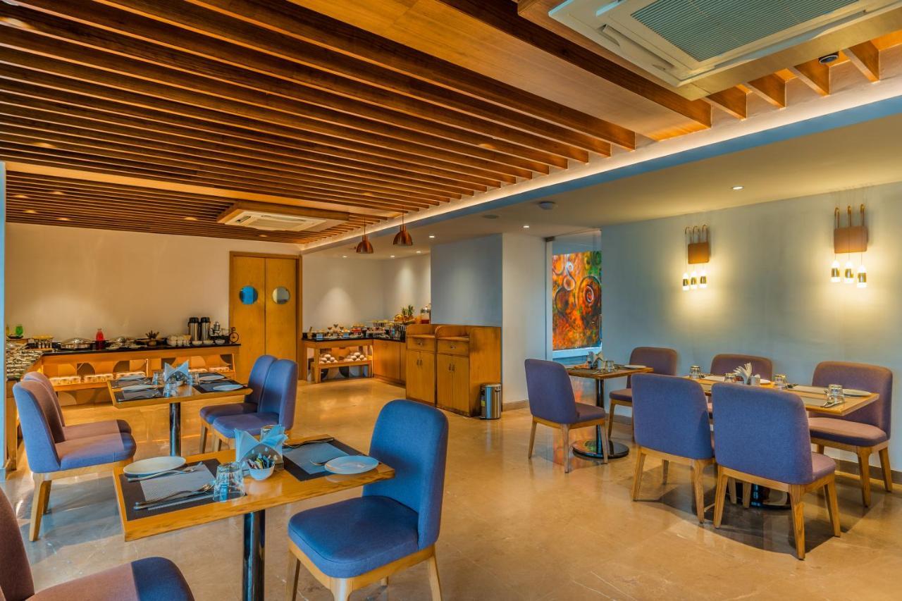 De Mandarin Hotel Goa Candolim Exterior foto